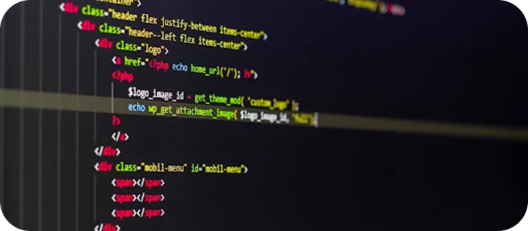 Um código de computação sendo exibido. 